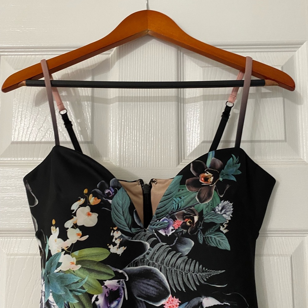BEBE DRESS - Picture 7 of 11